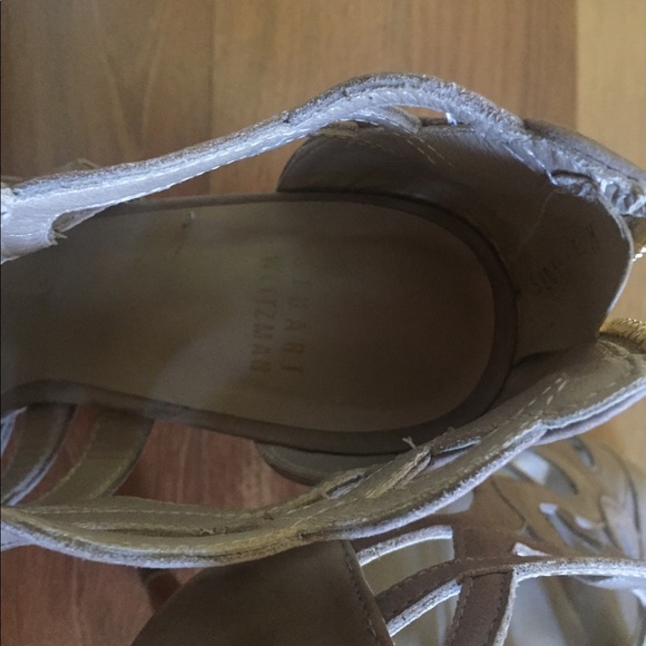 Women’s Stuart Weitzman suede heels - Picture 4 of 6